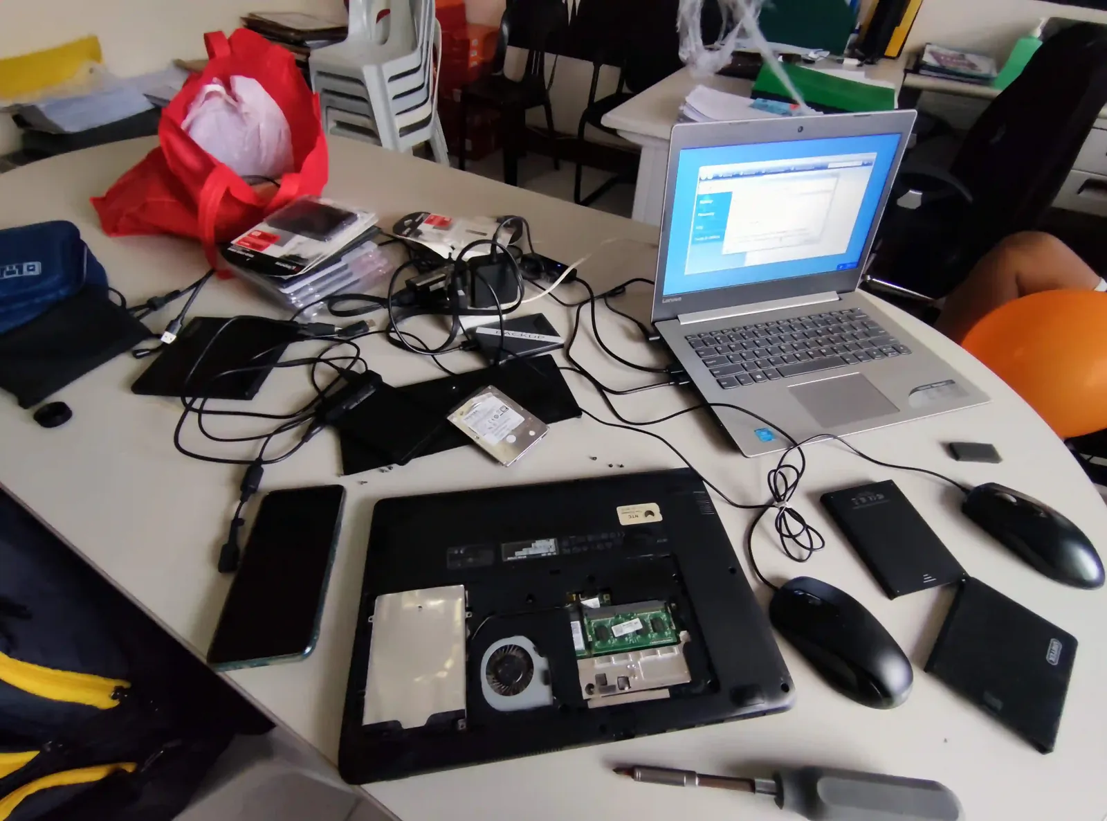 A Powerbyte installation, photographed as the work happened.